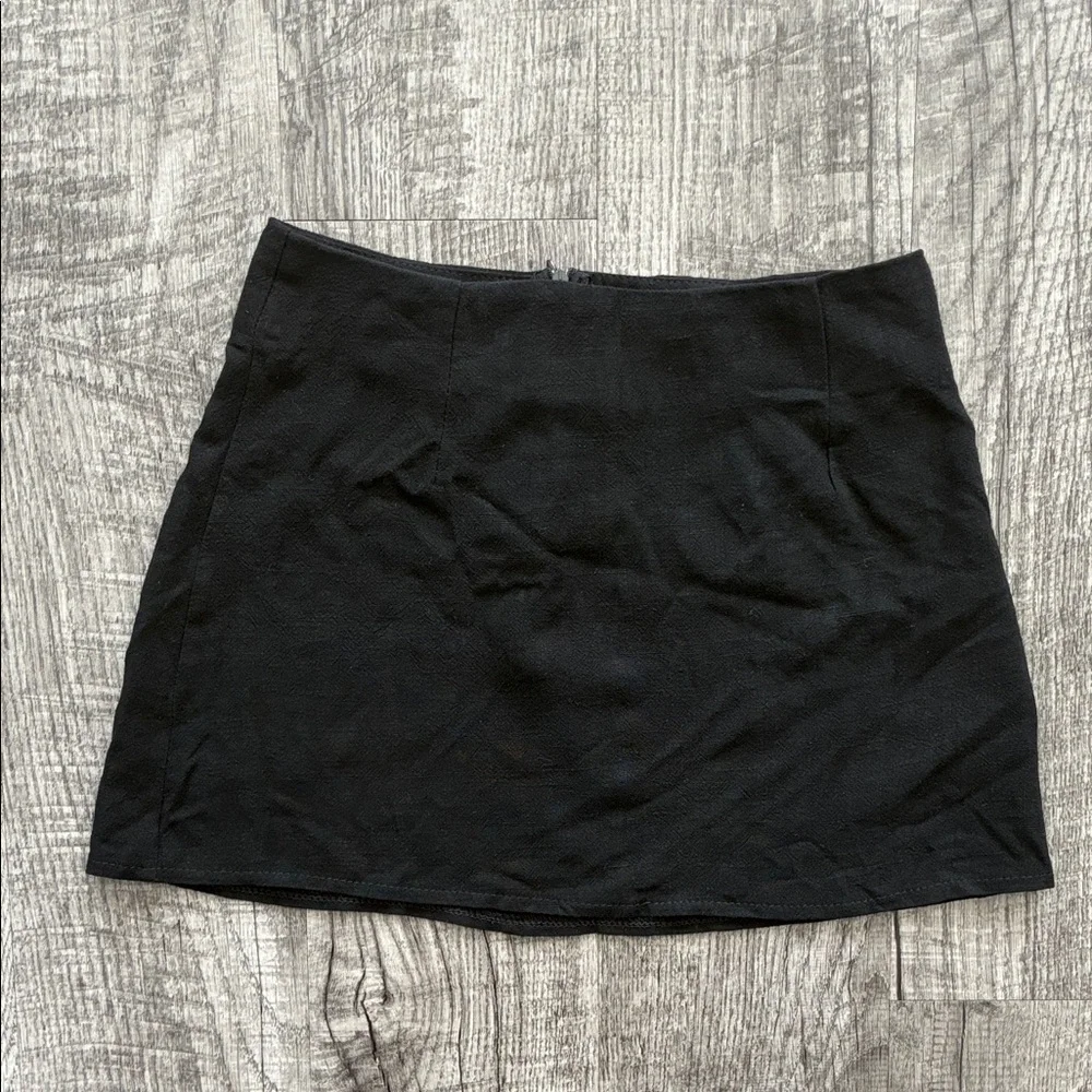 NWT Princess Polly Shelby Mini Skirt ✧ Black ✧ Size 4